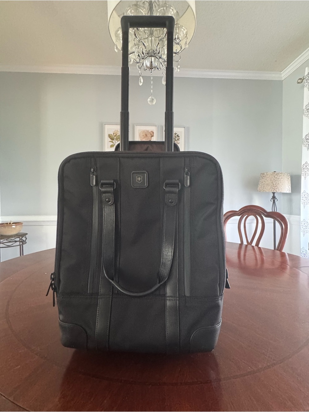 Victorinox Rolling Expandable Laptop Carry On Briefcase with Leather Accents